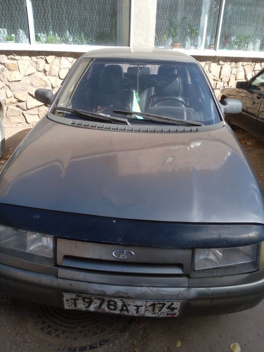 Продам ваз 2110 .