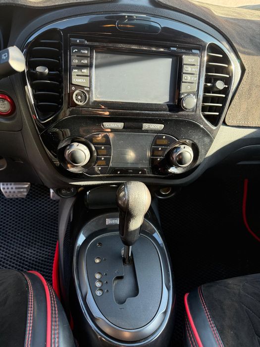 **Ниссан жук monster