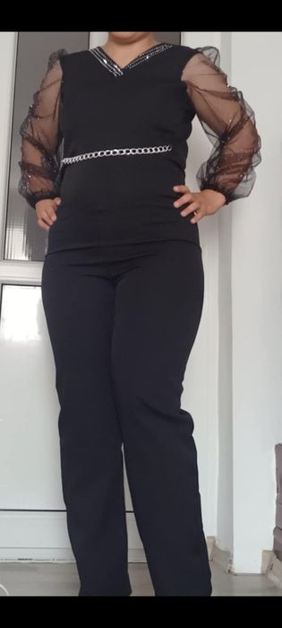 Vand salopeta eleganta ,marimea 2 xl,noua decat probata