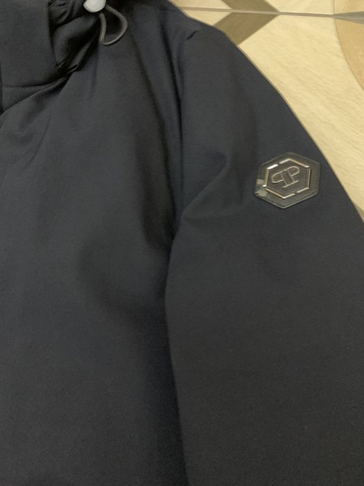 Зимняя куртка