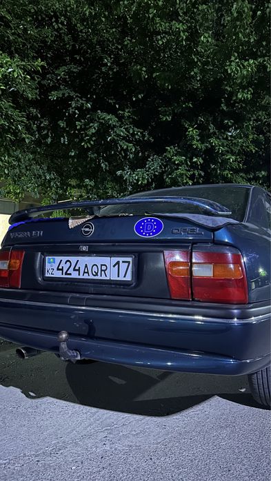 Спойлер на Опель вектра А