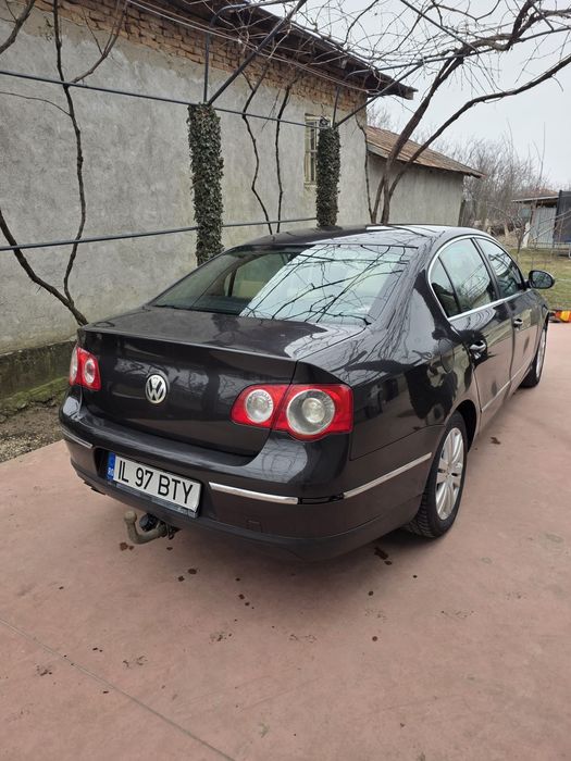 Vând Passat b6! 2700€