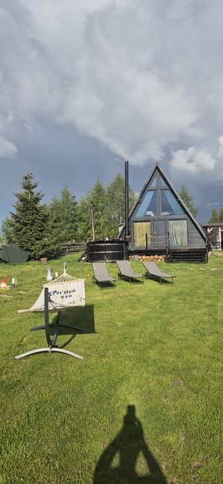 CABANĂ CU CIUBĂR | MĂRIȘEL | 250 LEI/PERS | Apusuri de vis