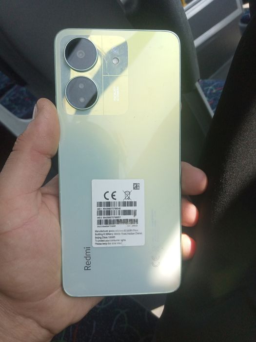 Мобильный Редми нот 13с