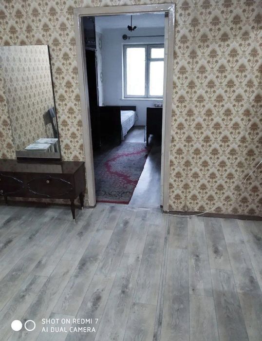 Сдам 2 х комнатную Метро Новза