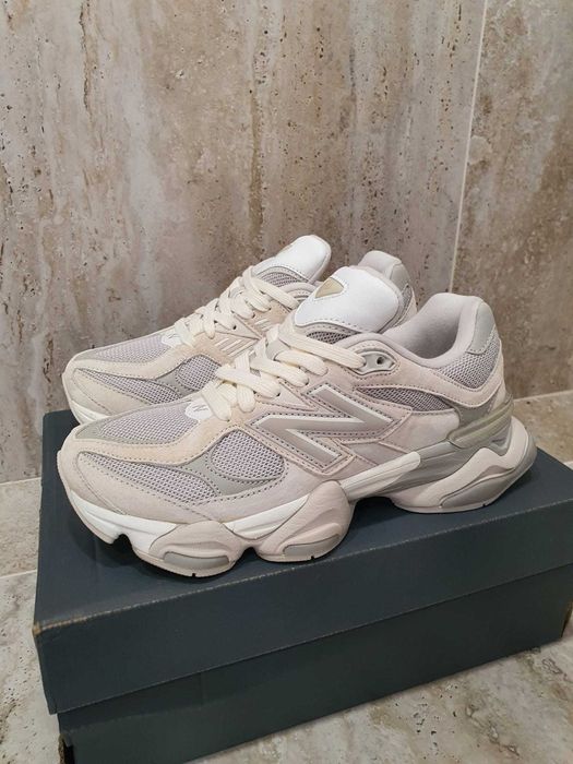 New Balance 9060 - marimea 39 - Noi