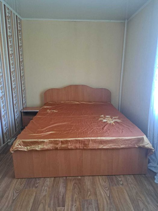 Кровать двуспальная