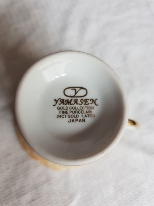 Фарфоровый сервиз