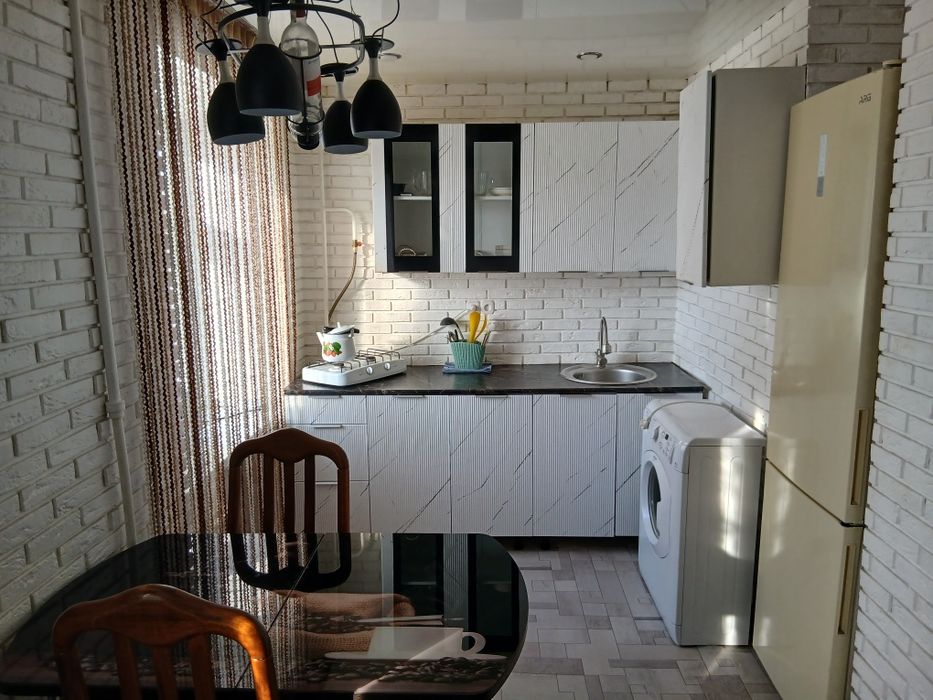 Сдается 1 комн квартира посуточно