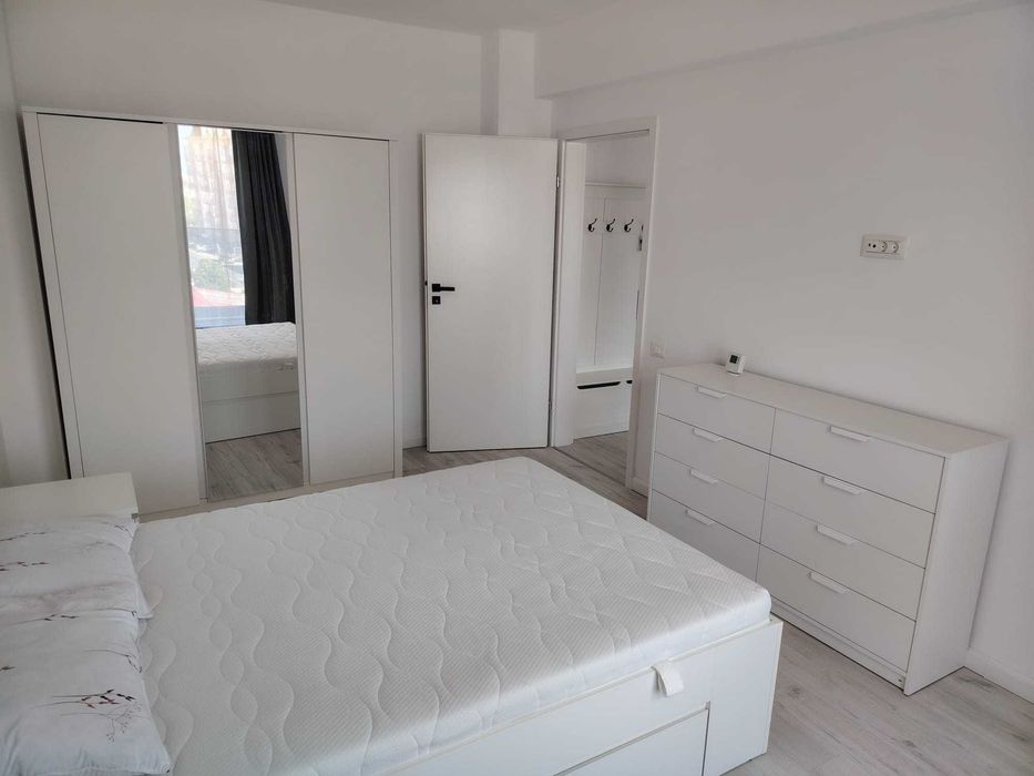 Apartament 2 camere str. Rezervelor + loc de parcare
