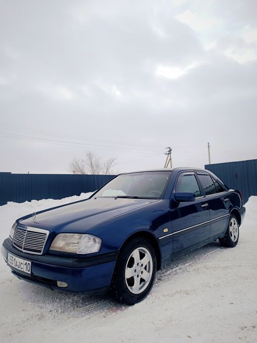 Mercedes-Benz c180 w202