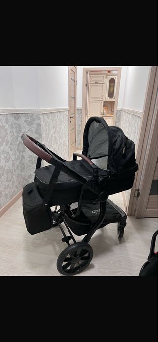 Продается детская коляска