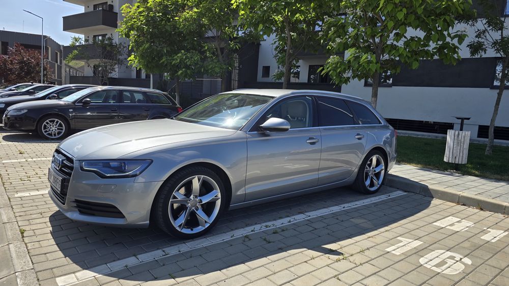 Vând jante originale audi R19