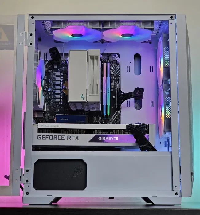 Геймърски Компютър RTX 5060Ti 8GB | Ryzen 5-7500F  Gaming PC