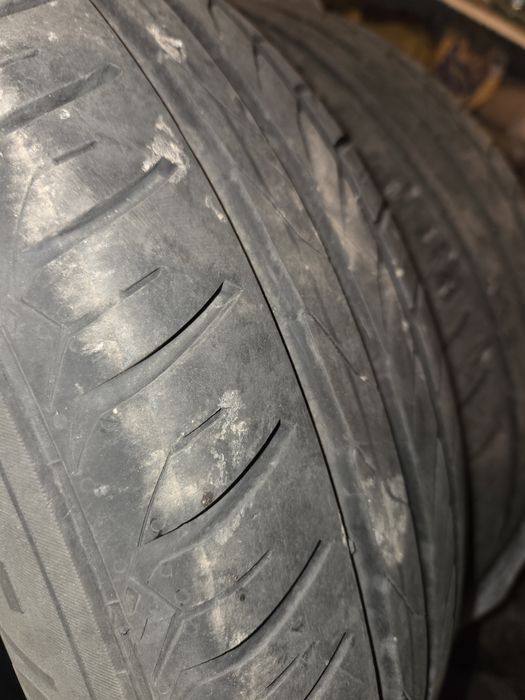 Продам шины срочно