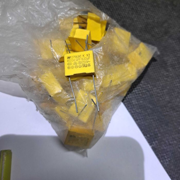 Микросхема Уселители Танзисторы