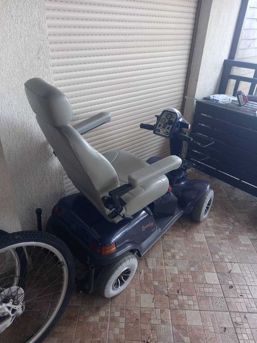 Електрическа Инвалидна количка