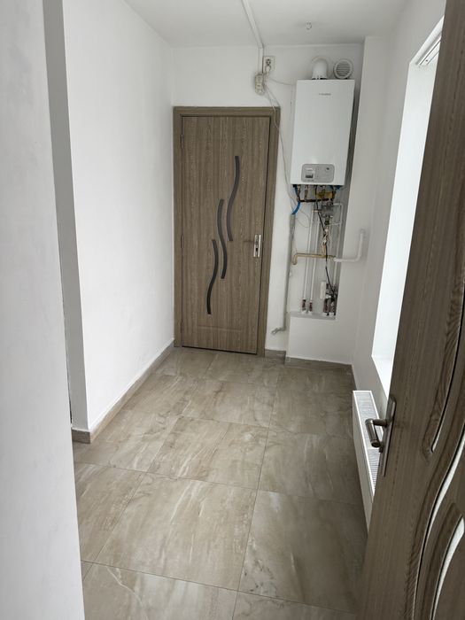 Inchiriez spatiu comercial