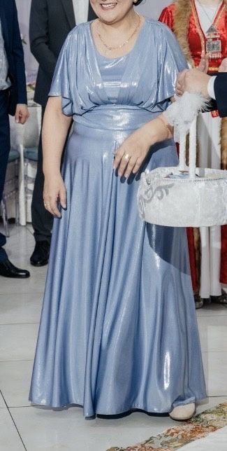 Продам вечернее платье