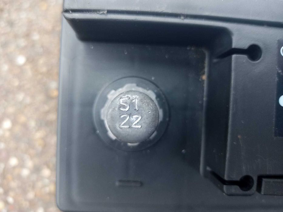 Baterie auto Varta Mercedes Benz 12V 74Ah 680 A an 2022