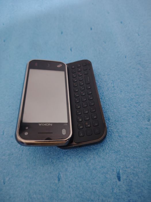 Нокия телефон  N97 mini