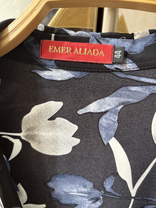 Продам кастюм летний 44 р