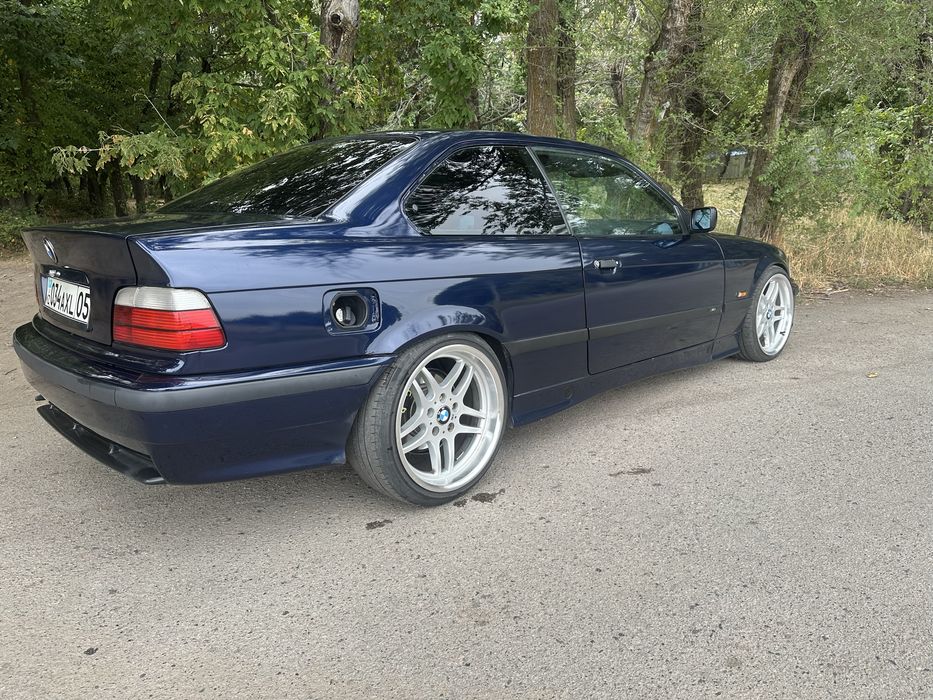 BMW e36 coupe 1993 года
