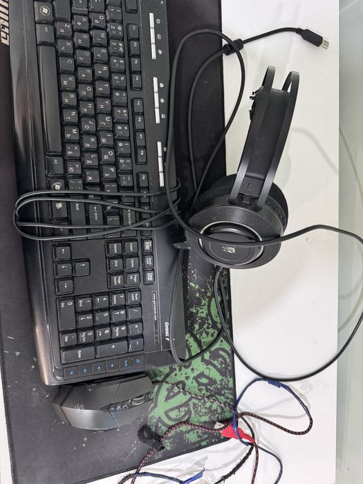Клавиатура, мышка, наушники