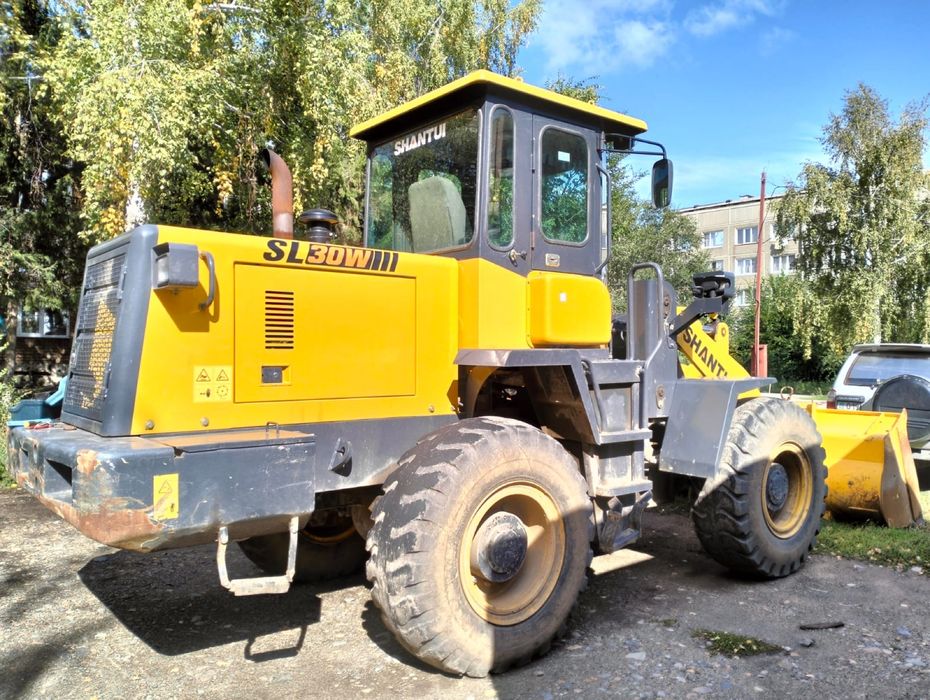 Продам погрузчик 2 кубовый