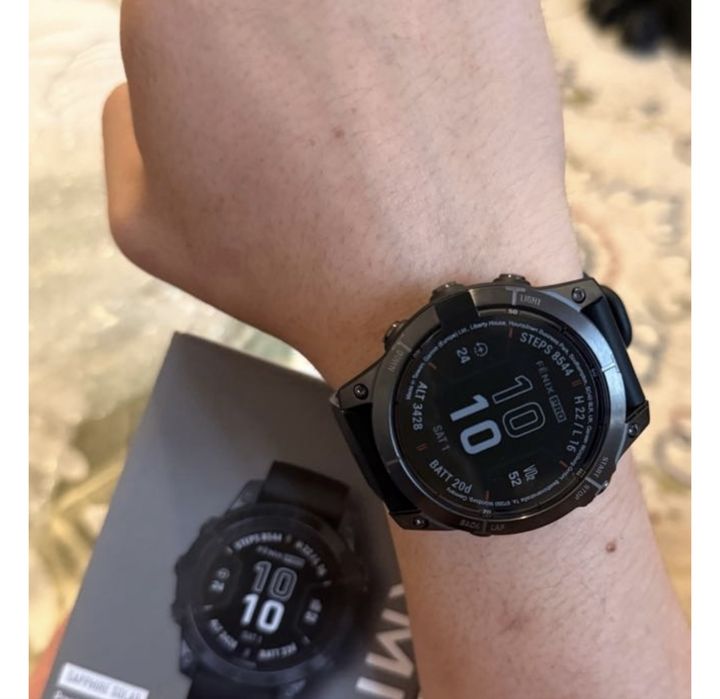 Смарт-часы Garmin Fenix 7 PRO Sapph Solar