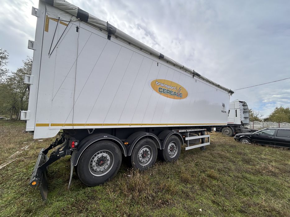 Ofer spre inchiriere