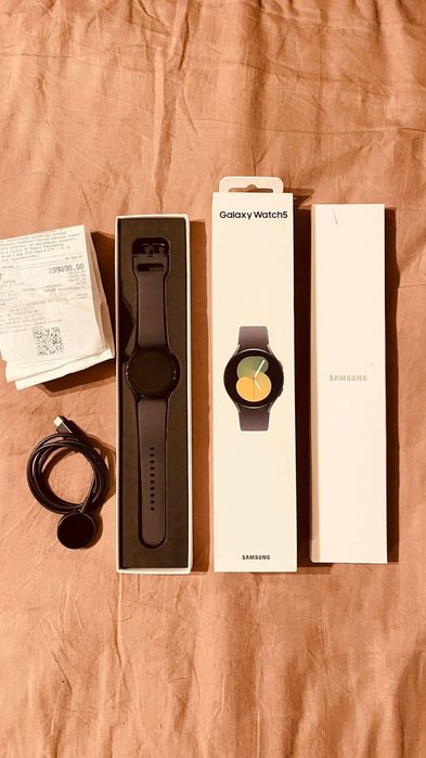 Продам Galaxy Watch5