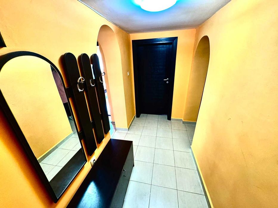 Продава се Тристаен апартамент в Русе, Център - 98 кв.м за 887 €/кв.м - Снимка #3