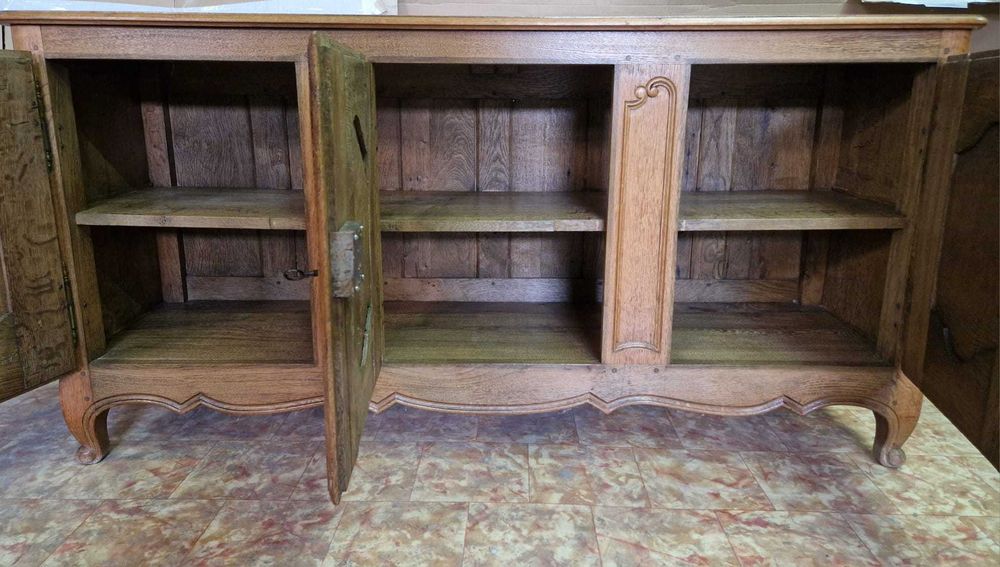 Контрабюфет дресоар от масивен бял дъб