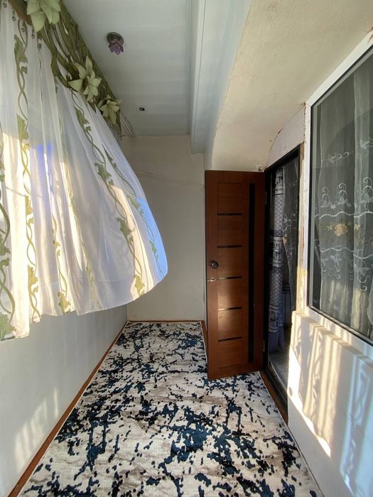 Срочно сотилади 2/4/9