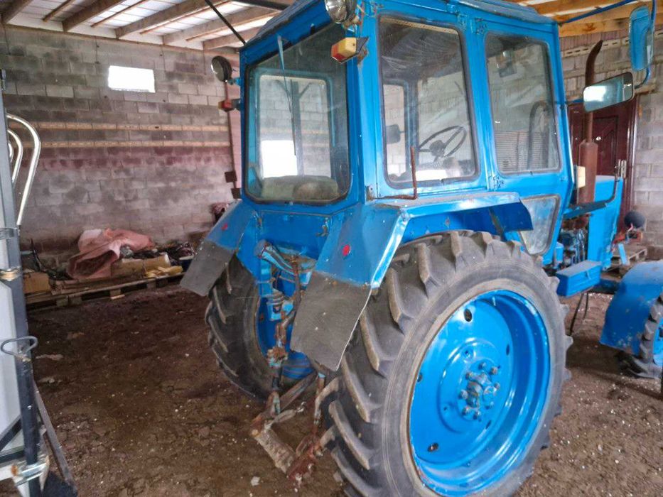 Дробилка КДУ и Трактор МТЗ-80 в отличном состоянии