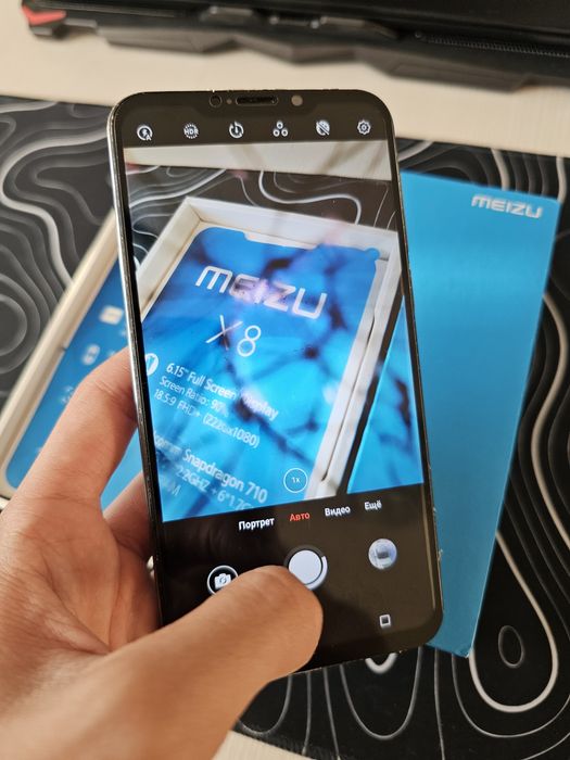 Продам Телефон Meizu X8