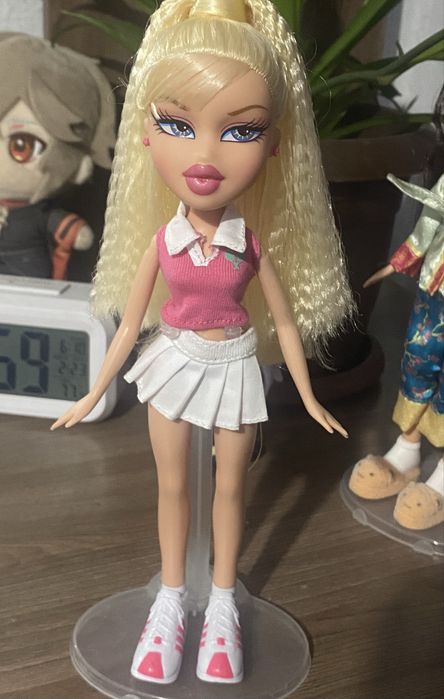 Продам оригинальную куклу Bratz Cloe