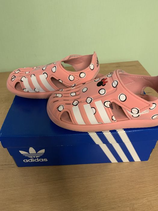 Сандалии для девочки Adidas Disney