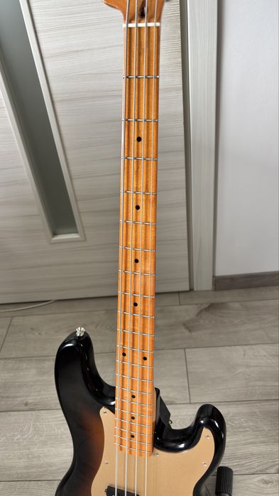 SQUIER Classic Vibe Late 50s Precision Bass Sunburst