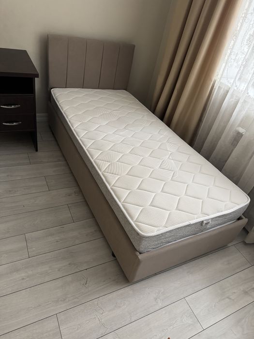 Кровать 1 месная с матрасом