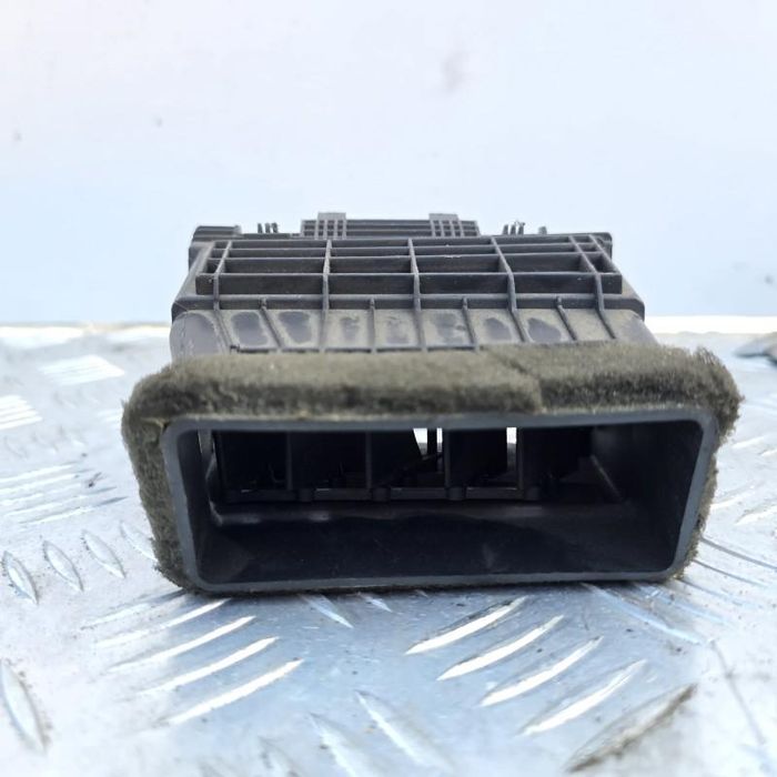 Grile ventilatie dreapta fata Chevrolet Aveo T300