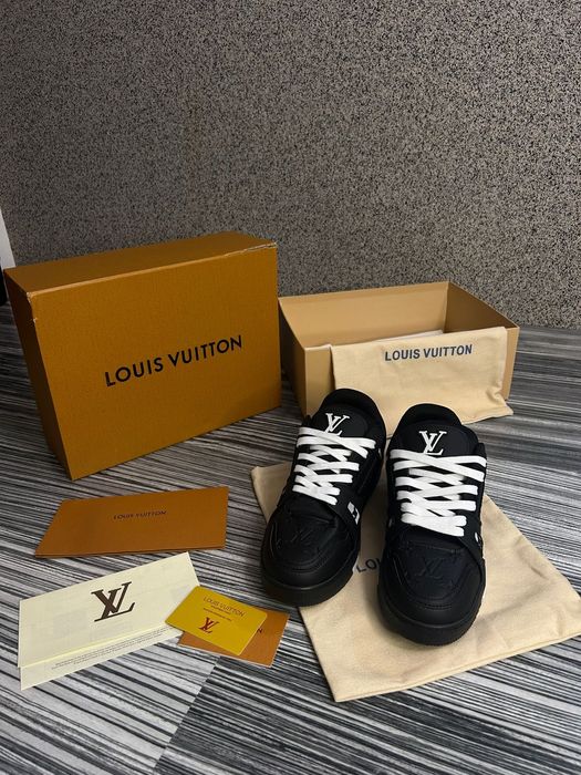 Adidasi Louis Vouitton noi in cutie , marimea 41 premium