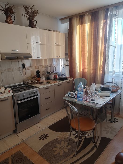 Vand apartament 2 camere