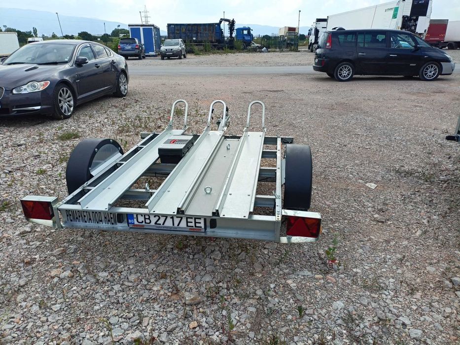 Автоплатформи / платформи / ремаркета под наем / Транспорт