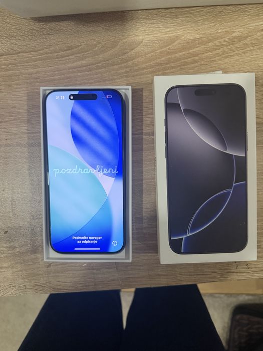 iPhone 16 Pro Max