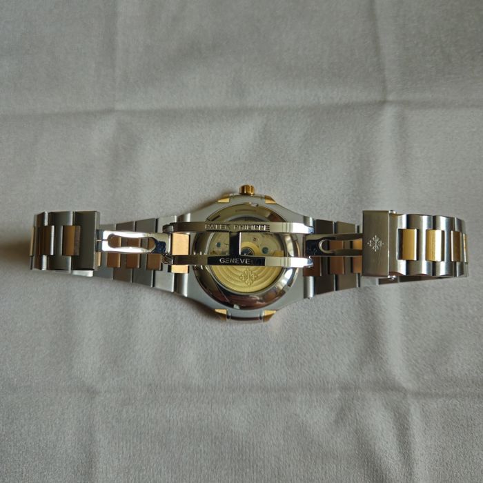 Patek Philippe Nautilus, Nou,Moon Phase -5726/1A-014