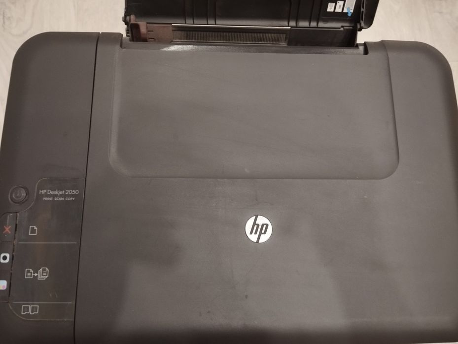 принтер HP Deskjet 2050