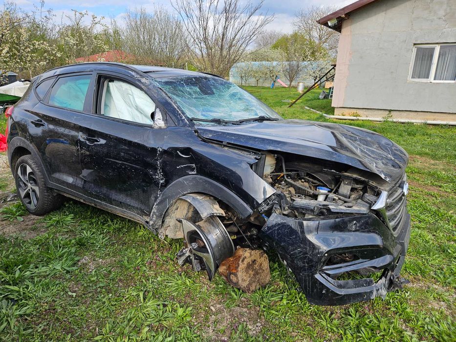 Dezmembrez hyundai tucson 2017