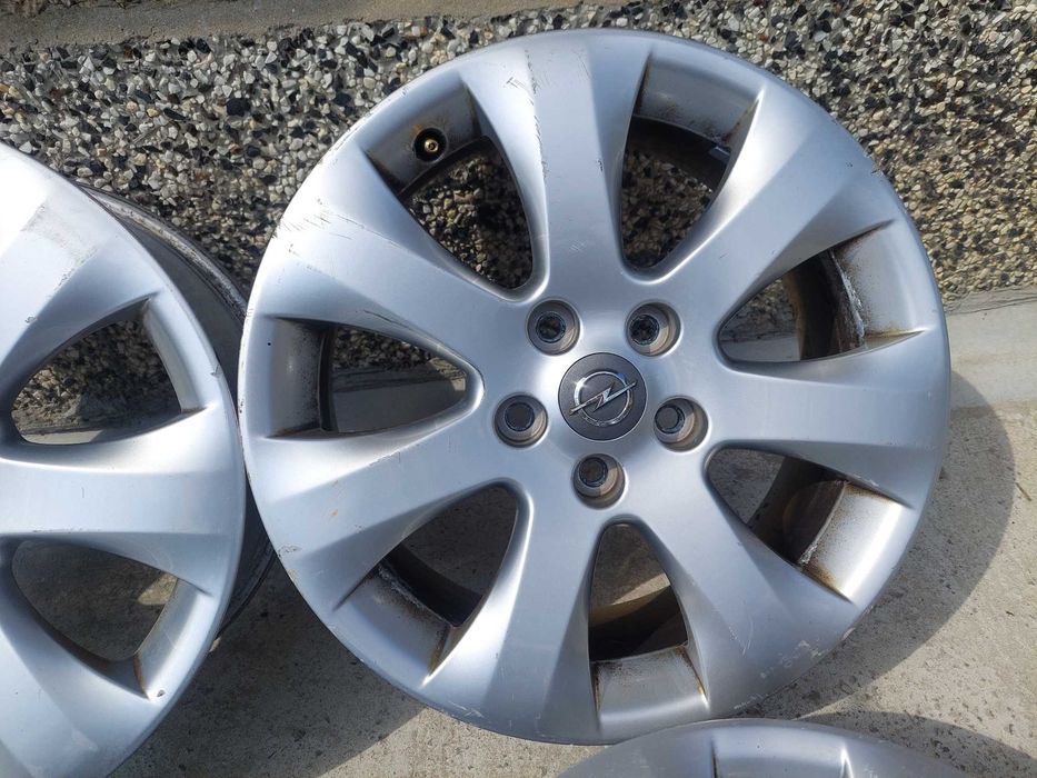 17" оригинални алуминиеви джанти за Опел Астра Opel Astra J 5x115